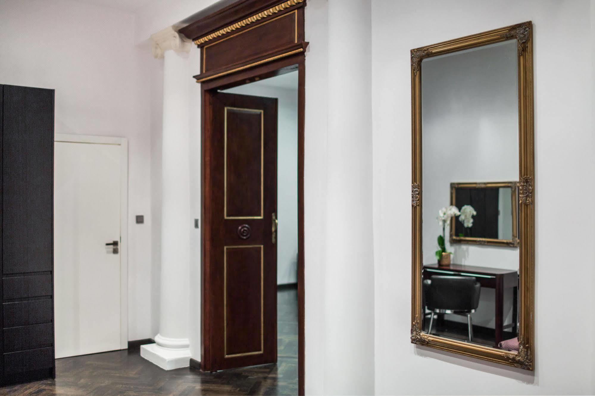 Szlak 11 - All In Apartments Krakow Bagian luar foto