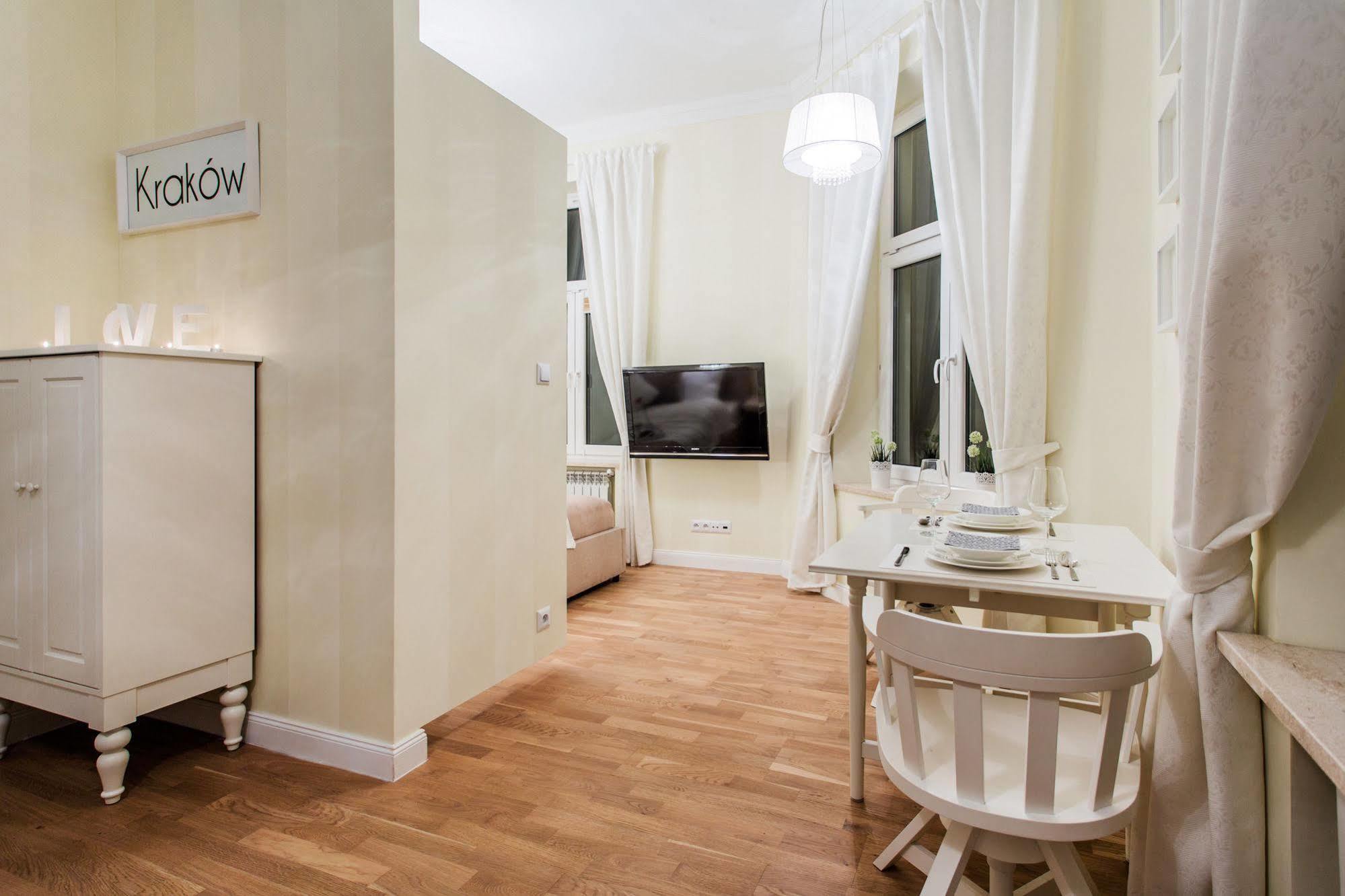 Szlak 11 - All In Apartments Krakow Bagian luar foto