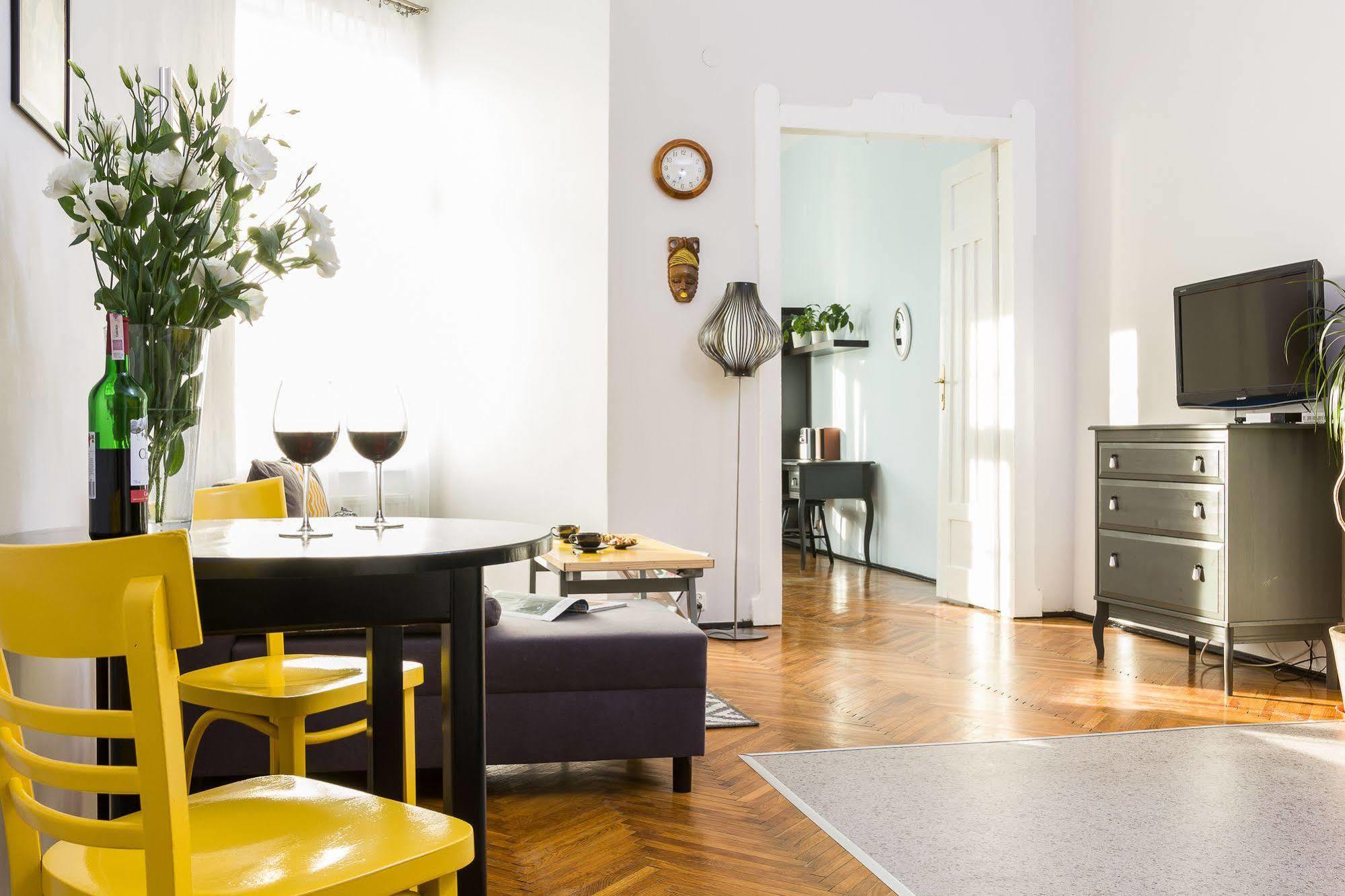 Szlak 11 - All In Apartments Krakow Bagian luar foto